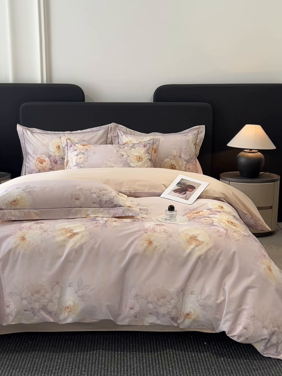 91家纺网 家纺一手货源 找家纺 启航家居 2026新款全棉纯棉数码印花四件套（控价198） 栖茜岛紫