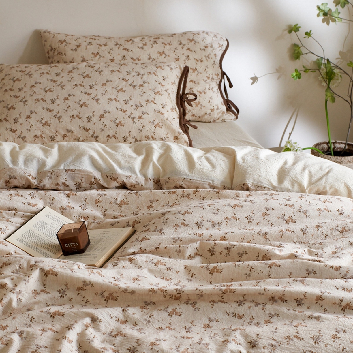 91家纺网 家纺一手货源 找家纺 由丽家纺 2026新款法式复古风棉麻绑带款四件套 绿野仙踪