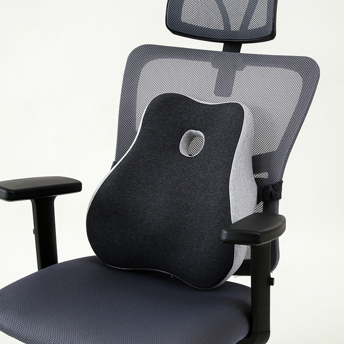 91家纺网 家纺一手货源 找家纺 仁宇枕业 2026新款枕品清凉夏季锦冰丝包裹式带洞透气护腰垫腰靠 透气护腰腰靠-黑灰色