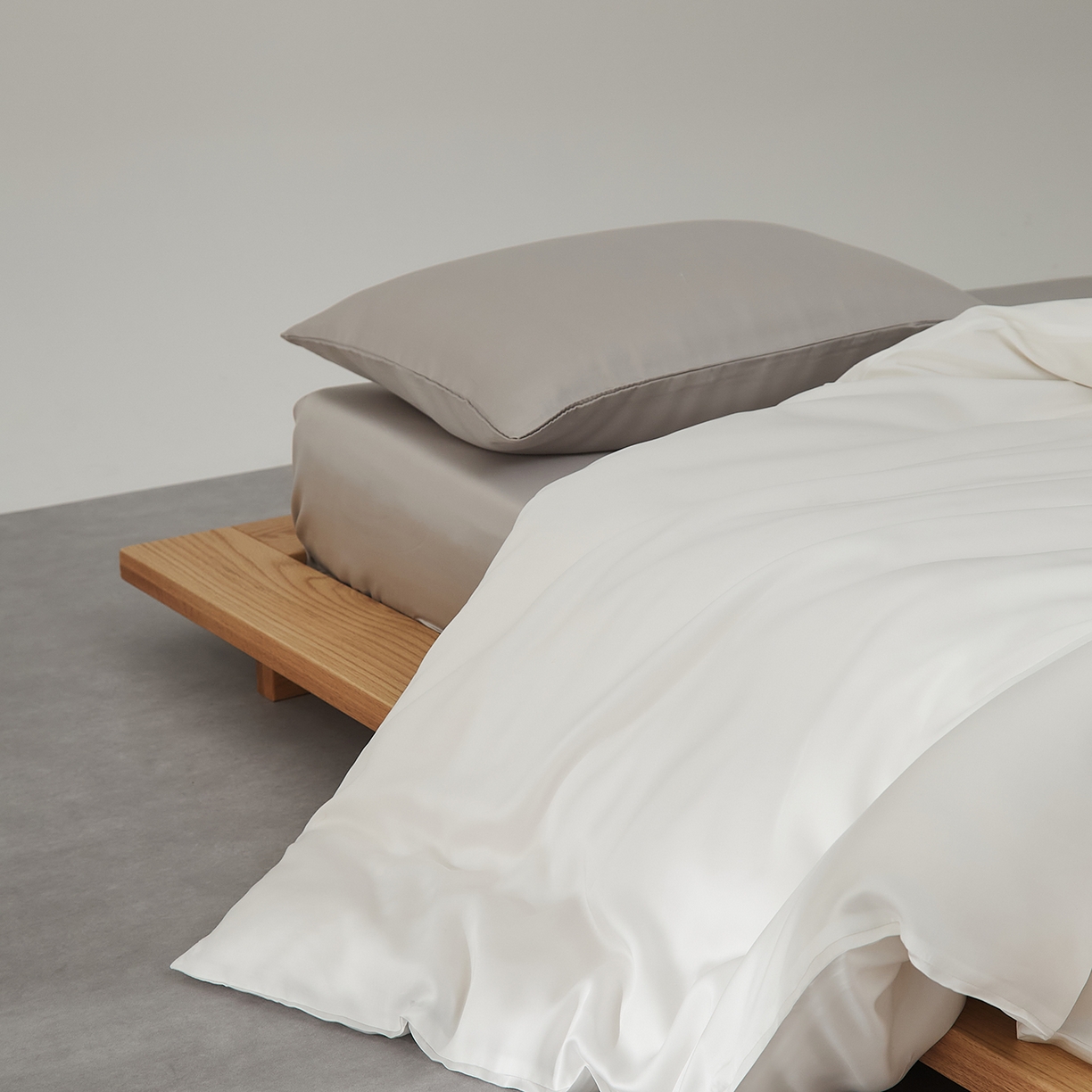 91家纺网 家纺一手货源 找家纺 优彩 2026新款60支兰精天丝单品枕套床单被套床笠系列-单被套 古董白