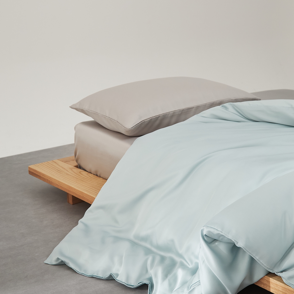 91家纺网 家纺一手货源 找家纺 优彩 2026新款60支兰精天丝单品枕套床单被套床笠系列-单被套 天水色