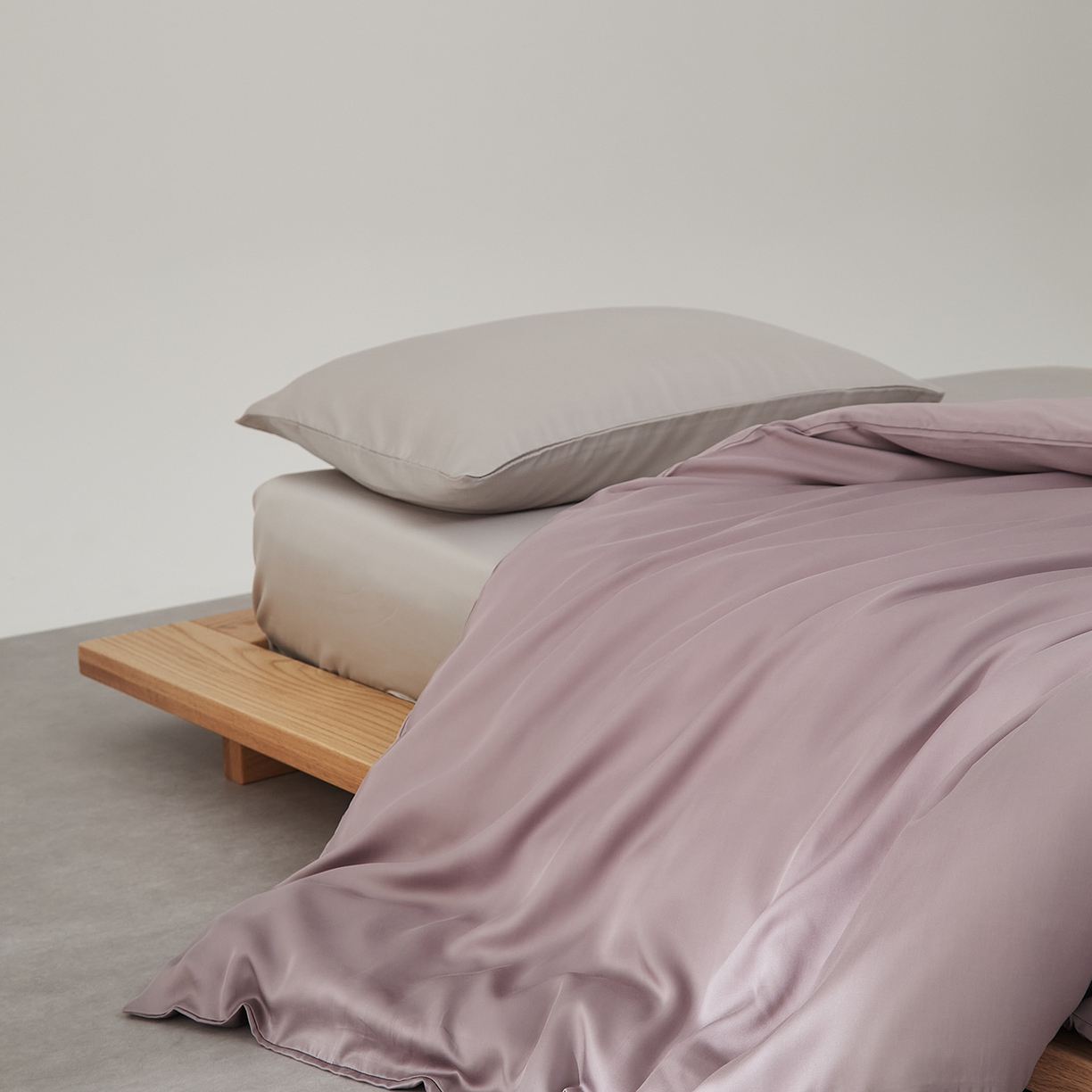 91家纺网 家纺一手货源 找家纺 优彩 2026新款60支兰精天丝单品枕套床单被套床笠系列-单被套 悠悠紫