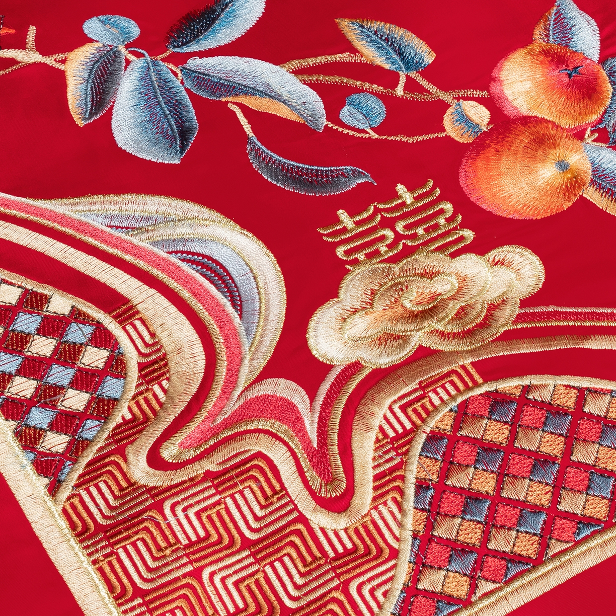 91家纺网 家纺一手货源 找家纺 柏拉图 2026新款长绒棉纯棉贡缎全工艺刺绣婚庆四件套多件套 爱意永恒