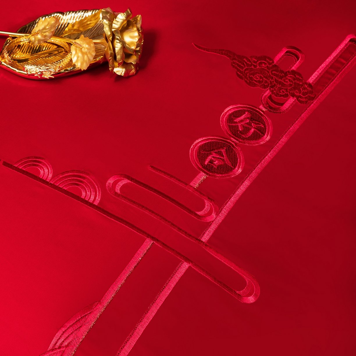 91家纺网 家纺一手货源 找家纺 柏拉图 2026新款长绒棉纯棉贡缎全工艺刺绣婚庆四件套多件套 百年好合