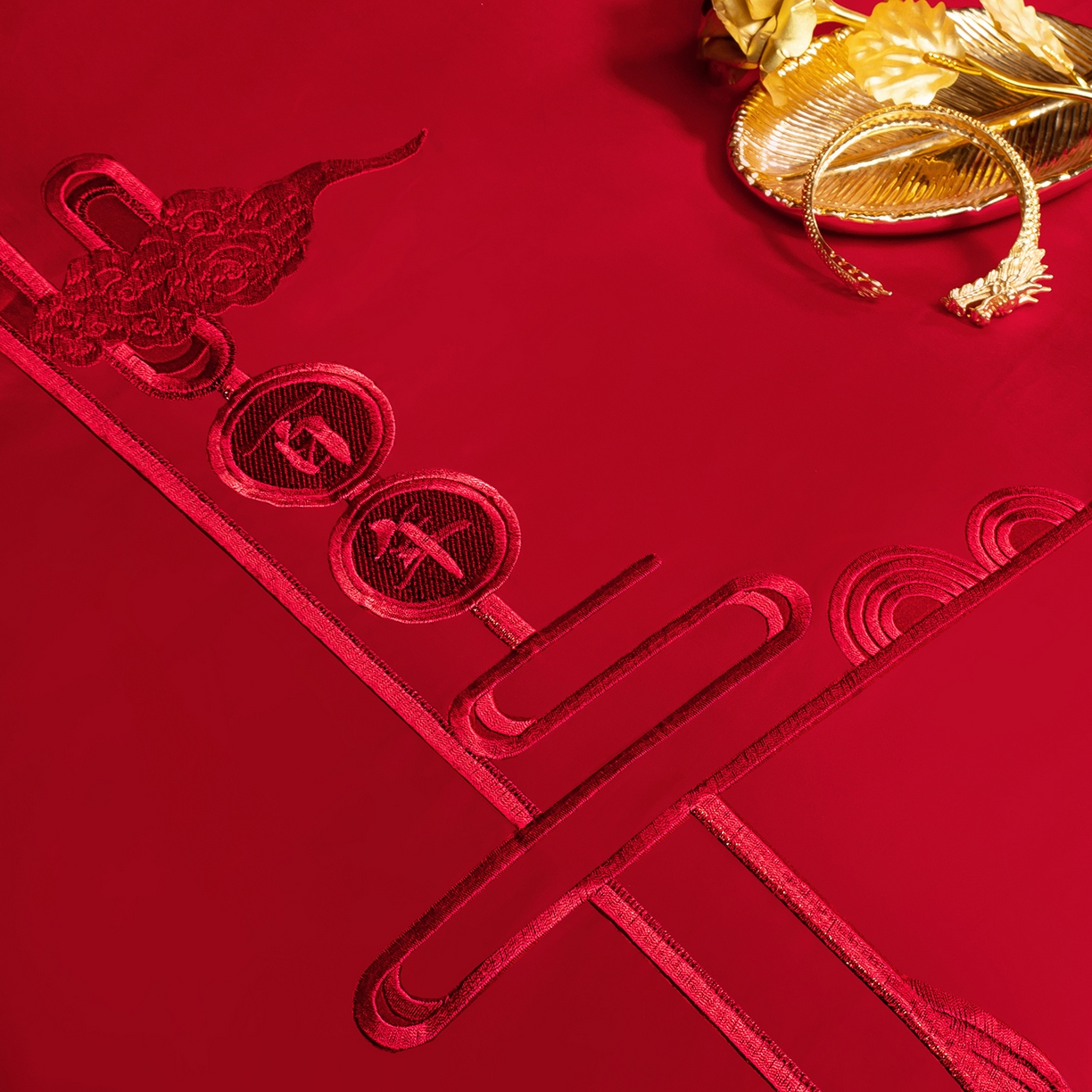 91家纺网 家纺一手货源 找家纺 柏拉图 2026新款长绒棉纯棉贡缎全工艺刺绣婚庆四件套多件套 百年好合