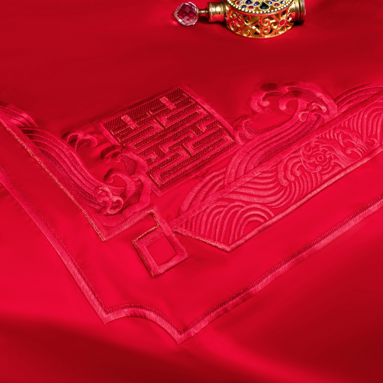 91家纺网 家纺一手货源 找家纺 柏拉图 2026新款长绒棉纯棉贡缎全工艺刺绣婚庆四件套多件套 百年好合