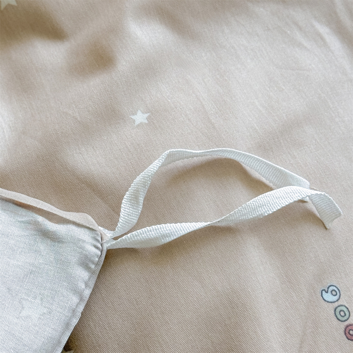 91家纺网 家纺一手货源 找家纺 优眠坊 2026春夏新款全棉印花四件套单品系列-单被套（预留缩水率） 布蕾可可-单被套