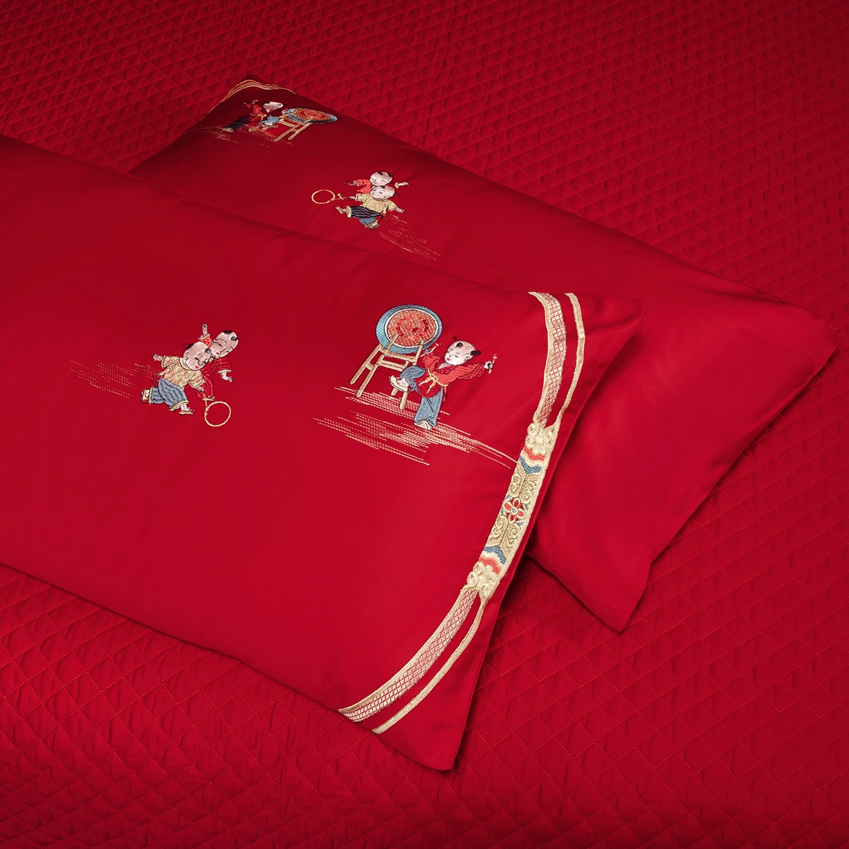 91家纺网 家纺一手货源 找家纺 柏拉图 2026新款长绒棉纯棉贡缎全工艺刺绣婚庆四件套多件套 百子贺喜