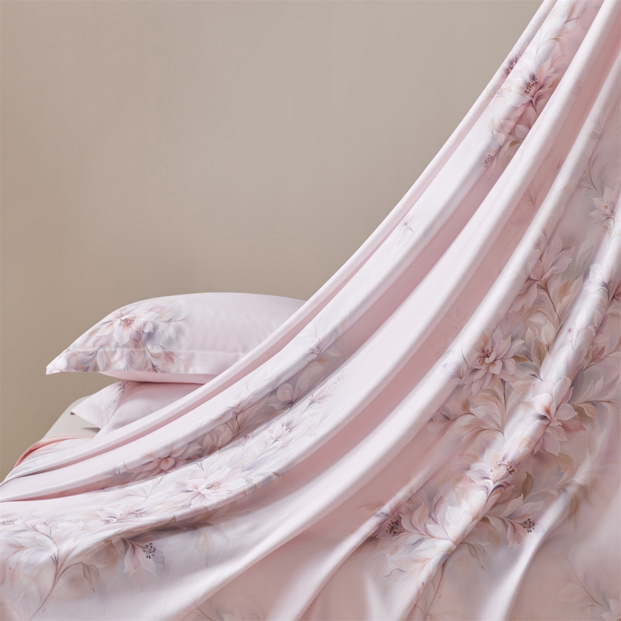 91家纺网 家纺一手货源 找家纺 舒慕家纺 2026新款天丝竹纤维凉席 芳菲-粉