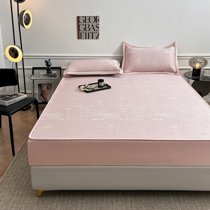 91家纺网 家纺一手货源 找家纺 绒艺席业 2026年新款立体浮雕工艺正宗凉感豆豆席凉席席子-床笠款 豆豆荷塘月色-粉色