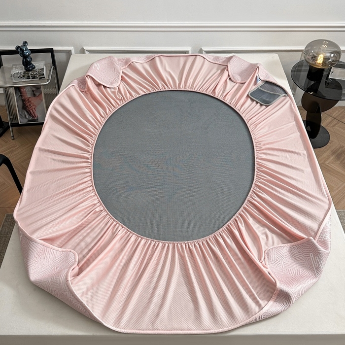 91家纺网 家纺一手货源 找家纺 绒艺席业 2026年新款立体浮雕工艺正宗凉感豆豆席凉席席子-床笠款 豆豆荷塘月色-粉色