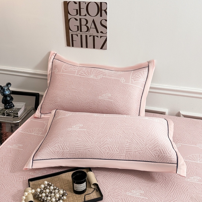 91家纺网 家纺一手货源 找家纺 绒艺席业 2026年新款立体浮雕工艺正宗凉感豆豆席凉席席子-床笠款 豆豆荷塘月色-粉色