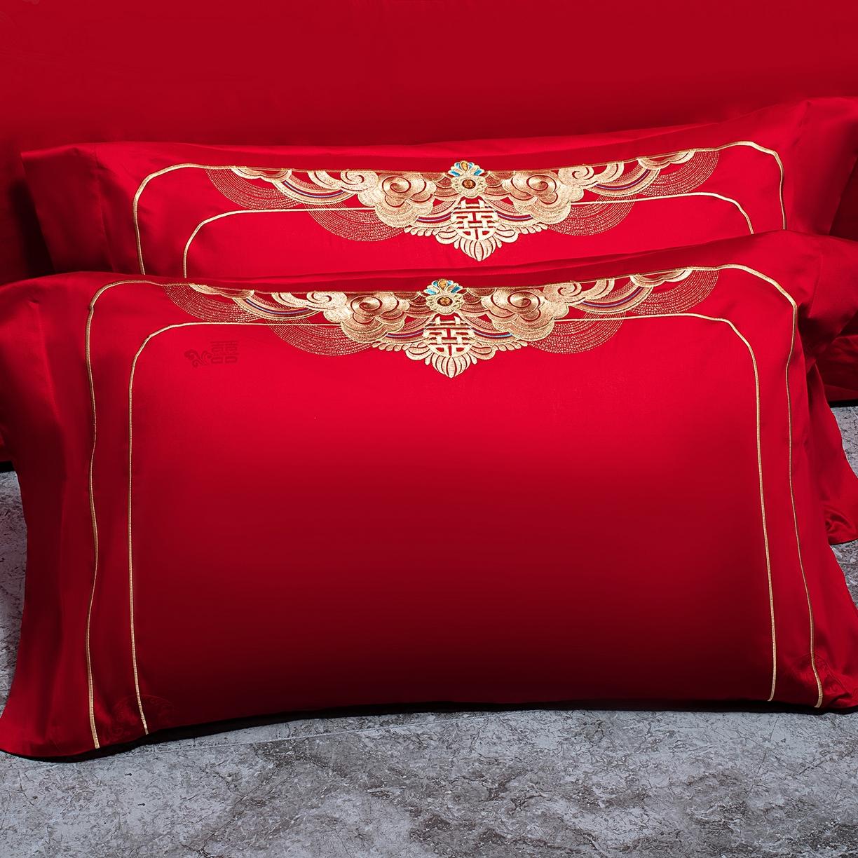 91家纺网 家纺一手货源 找家纺 柏拉图 2026新款长绒棉纯棉贡缎全工艺刺绣婚庆四件套多件套 龙跃凤鸣