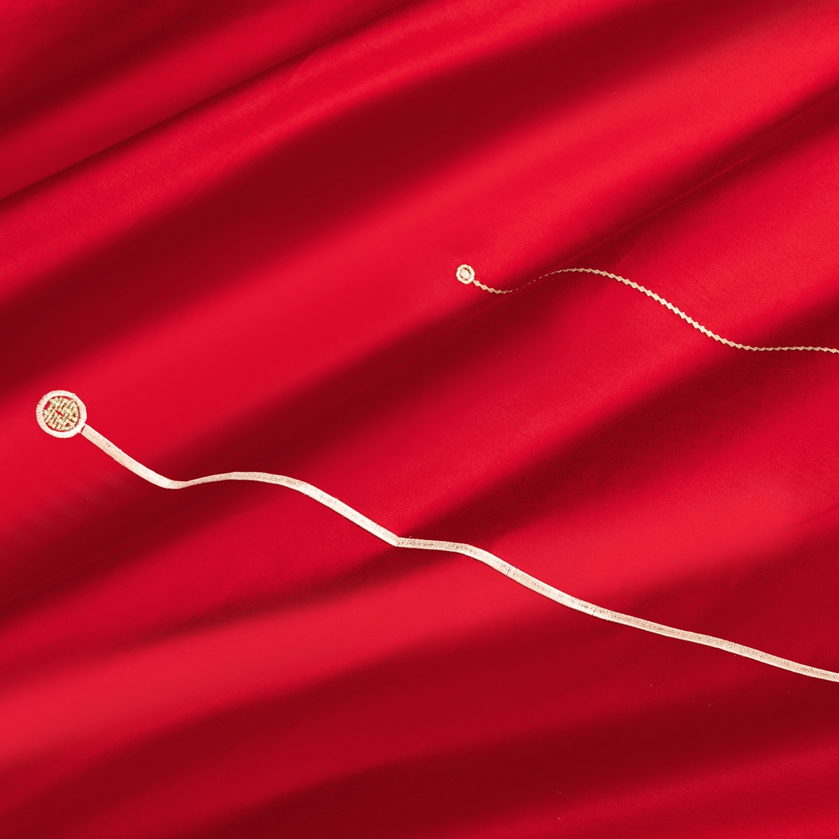 91家纺网 家纺一手货源 找家纺 柏拉图 2026新款长绒棉纯棉贡缎全工艺刺绣婚庆四件套多件套 盛世华妆