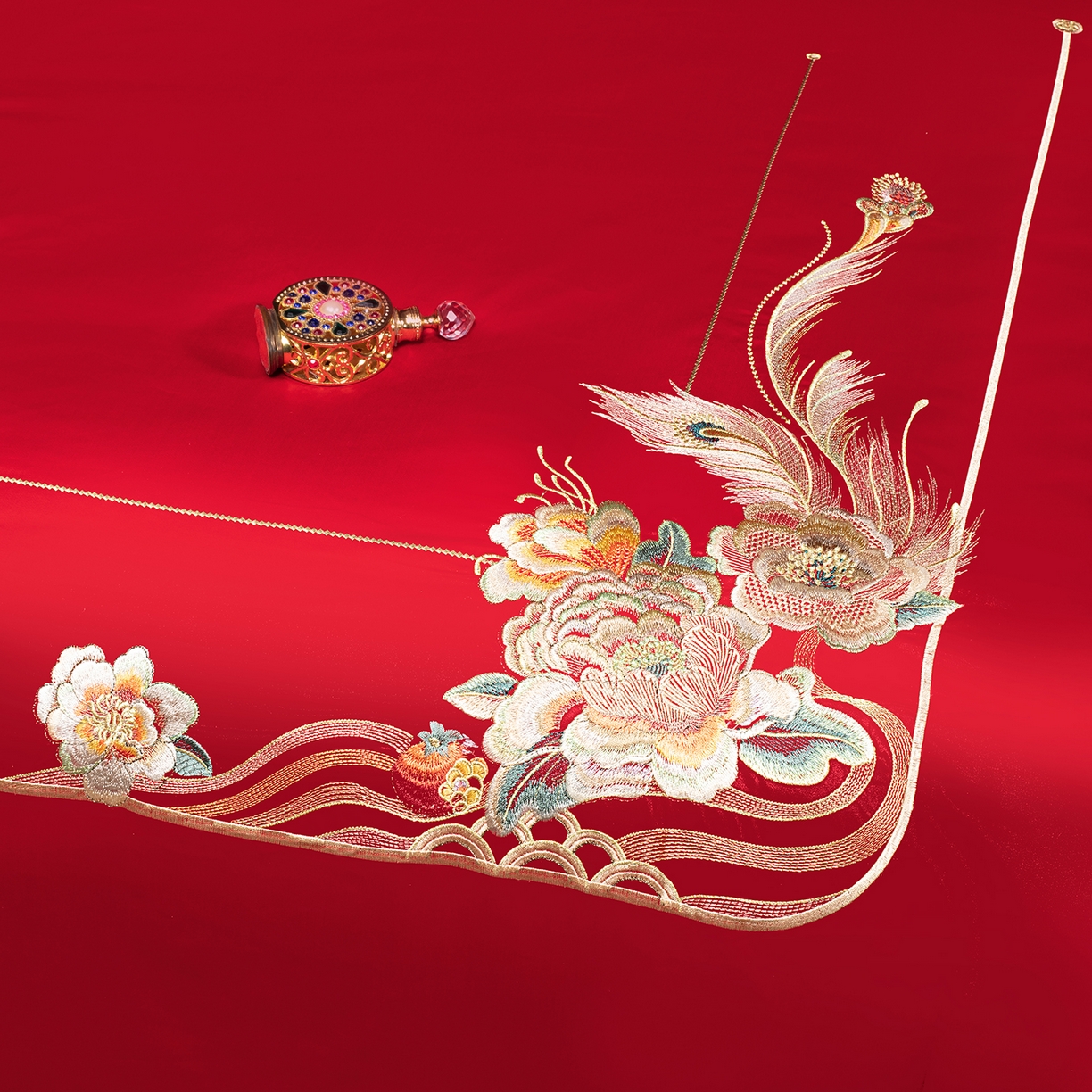 91家纺网 家纺一手货源 找家纺 柏拉图 2026新款长绒棉纯棉贡缎全工艺刺绣婚庆四件套多件套 盛世华妆