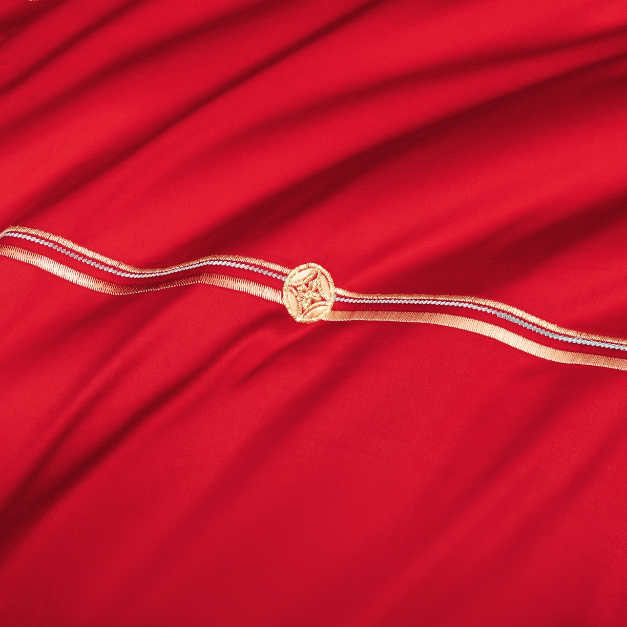 91家纺网 家纺一手货源 找家纺 柏拉图 2026新款长绒棉纯棉贡缎全工艺刺绣婚庆四件套多件套 天赐龙凤