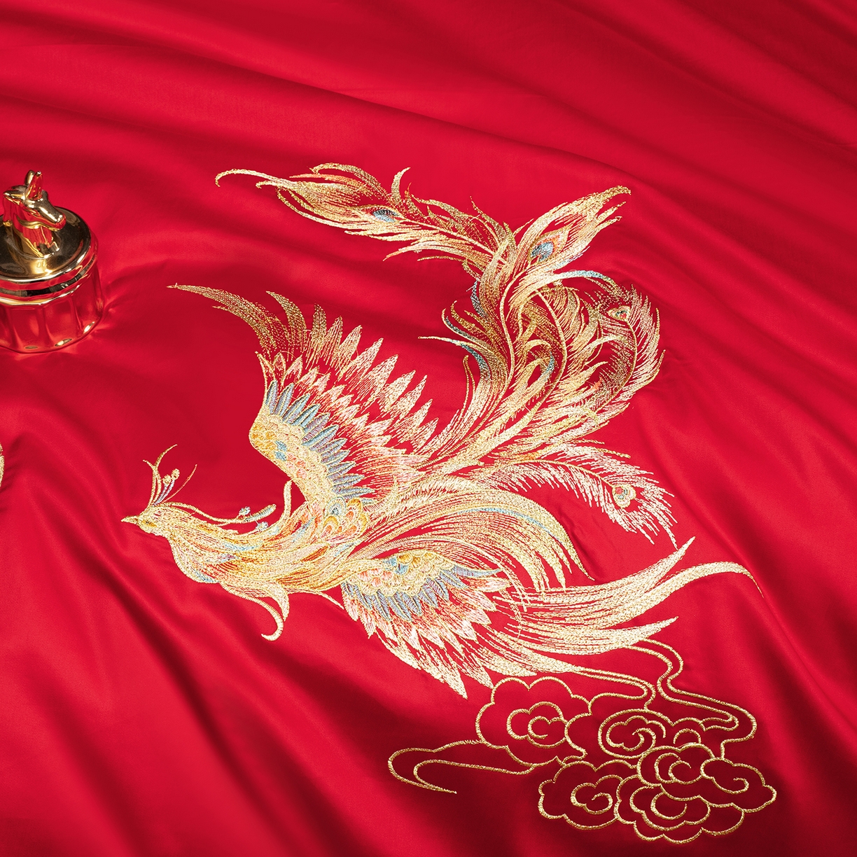 91家纺网 家纺一手货源 找家纺 柏拉图 2026新款长绒棉纯棉贡缎全工艺刺绣婚庆四件套多件套 天赐龙凤