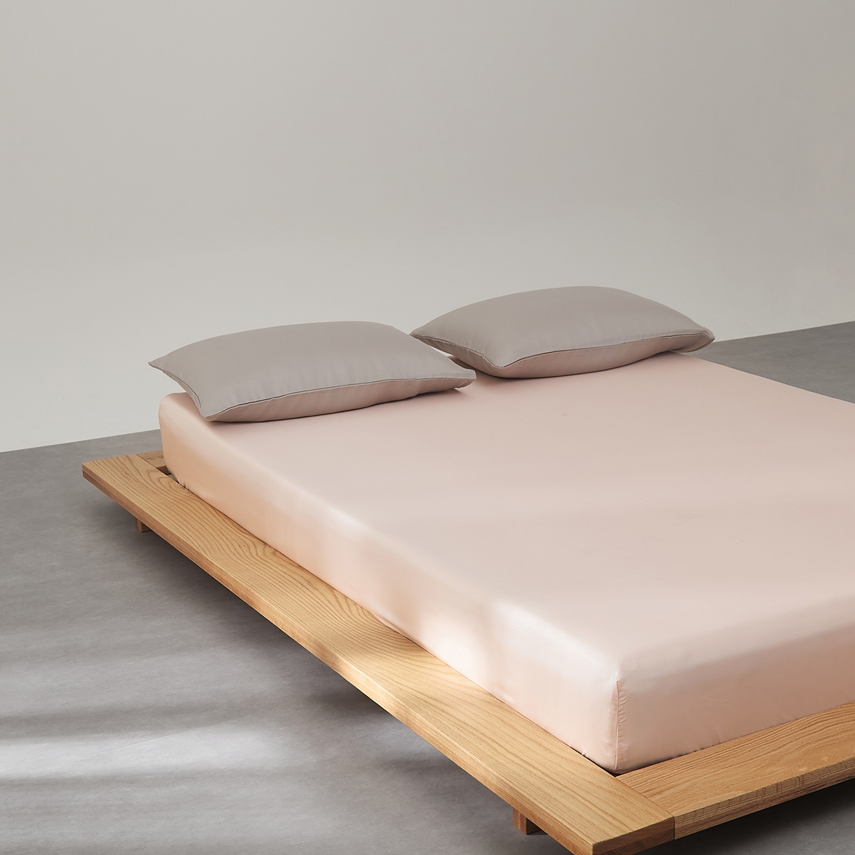 91家纺网 家纺一手货源 找家纺 优彩 2026新款60支兰精天丝单品枕套床单被套床笠系列-单床笠 海贝粉