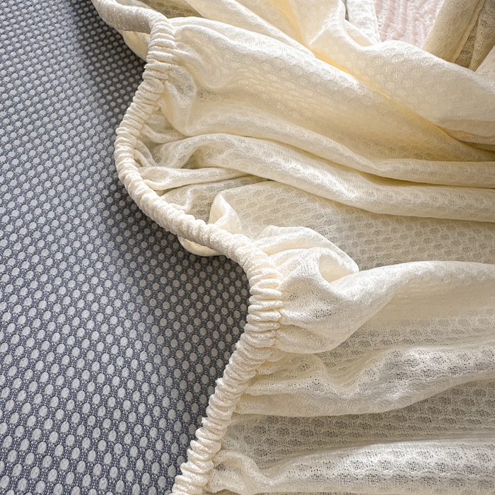 91家纺网 家纺一手货源 找家纺 绒艺席业 2026年新款立体浮雕工艺正宗凉感豆豆席凉席席子-床笠款 豆豆荷塘月色-浅杏色