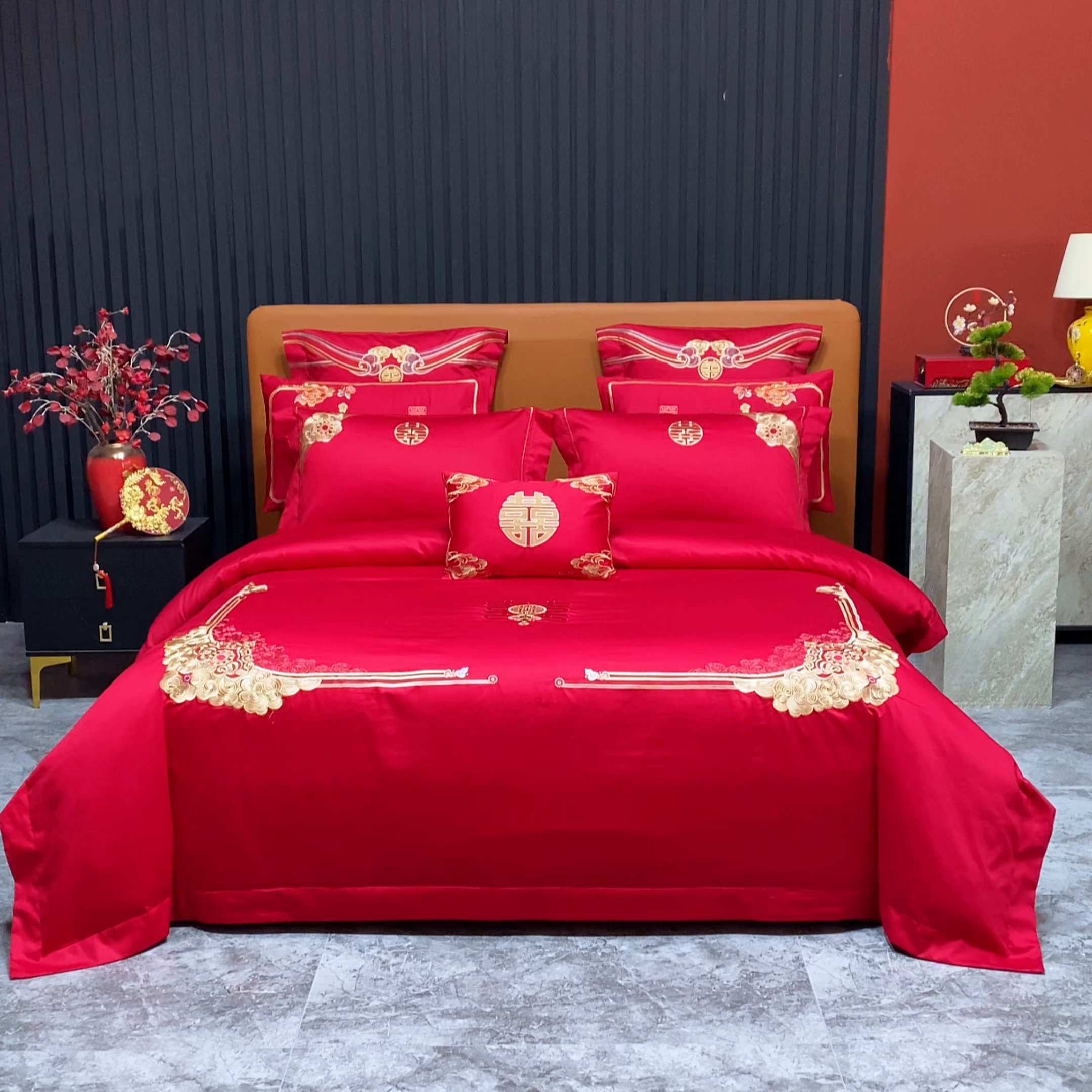 91家纺网 家纺一手货源 找家纺 柏拉图 2026新款长绒棉纯棉贡缎全工艺刺绣婚庆四件套多件套 喜运绵绵