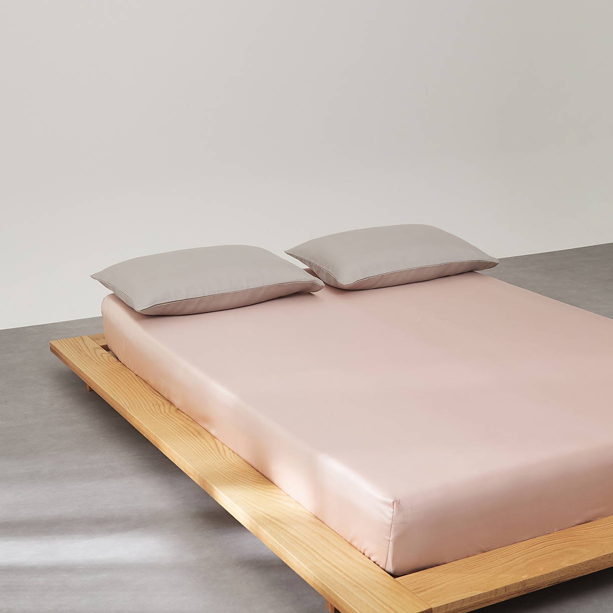 91家纺网 家纺一手货源 找家纺 优彩 2026新款60支兰精天丝单品枕套床单被套床笠系列-单床笠 柔雾粉