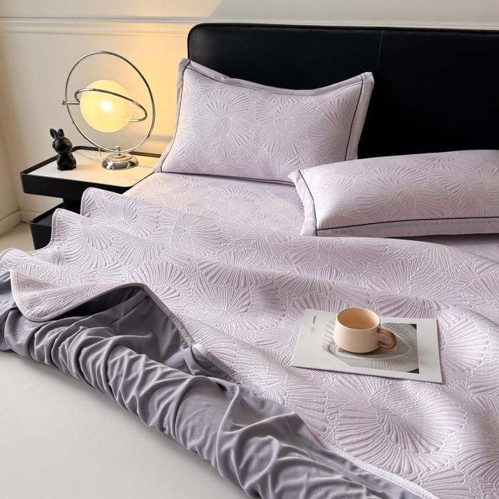 91家纺网 家纺一手货源 找家纺 绒艺席业 2026年新款立体浮雕工艺正宗凉感豆豆席凉席席子-床笠款 豆豆银杏叶-淡紫色