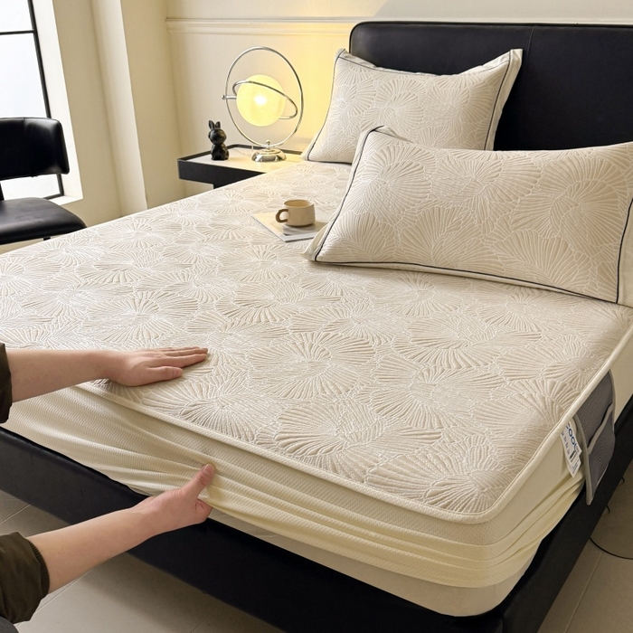 91家纺网 家纺一手货源 找家纺 绒艺席业 2026年新款立体浮雕工艺正宗凉感豆豆席凉席席子-床笠款 豆豆银杏叶-奶白色