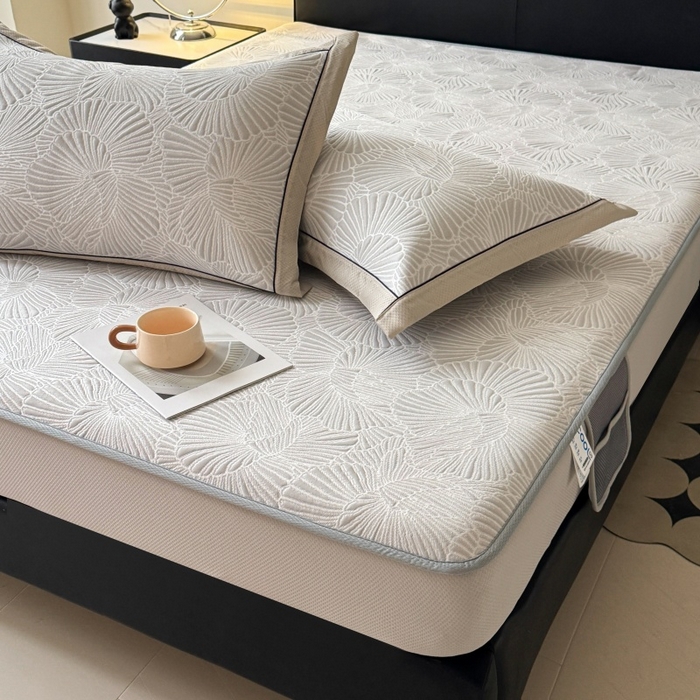 91家纺网 家纺一手货源 找家纺 绒艺席业 2026年新款立体浮雕工艺正宗凉感豆豆席凉席席子-床笠款 豆豆银杏叶-浅灰色