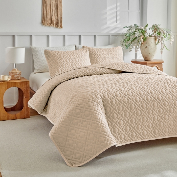 91家纺网 家纺一手货源 找家纺 （总）温宁 2026年素色床盖三件套 国外薄被第一批--回字格  跨境，外贸，亚马逊，shein，temu