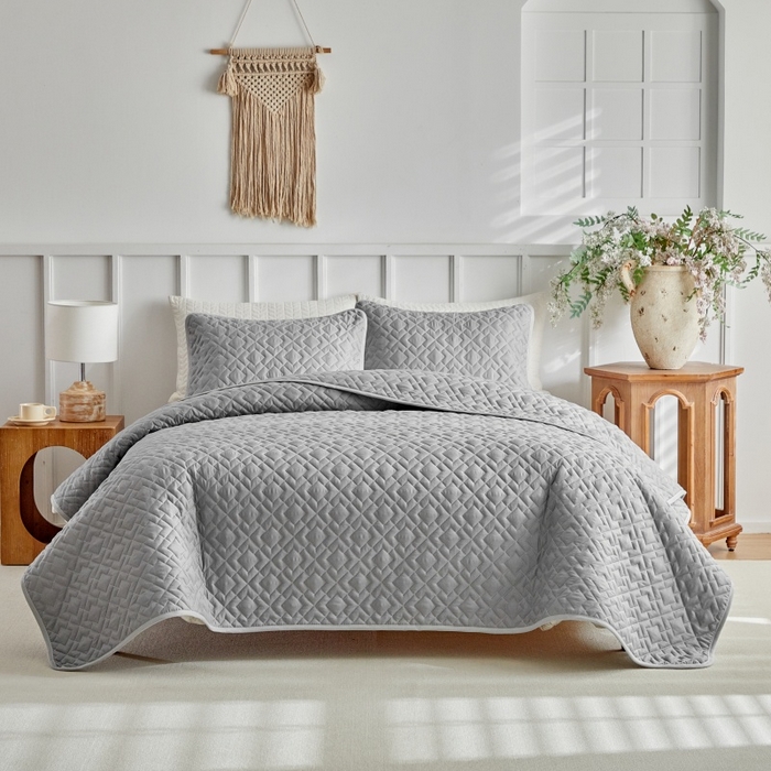 91家纺网 家纺一手货源 找家纺 （总）温宁 2026年素色床盖三件套 国外薄被第一批--回字格  跨境，外贸，亚马逊，shein，temu