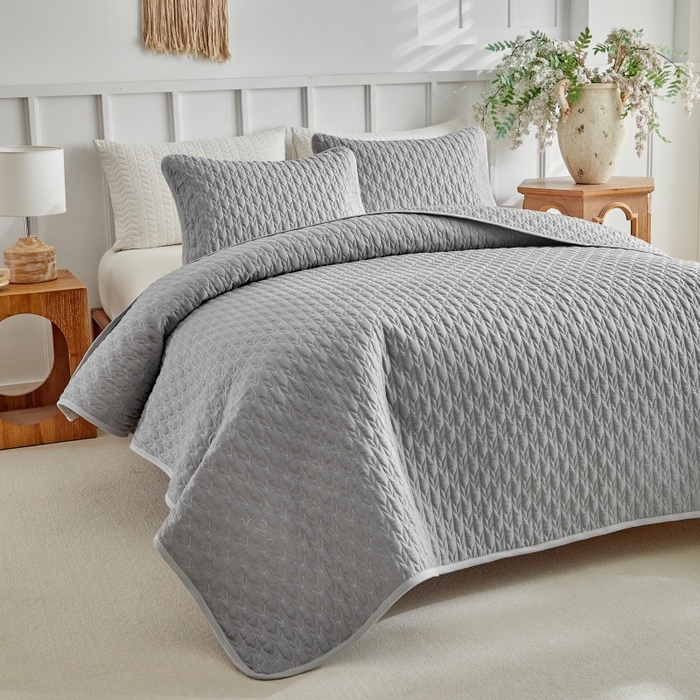 91家纺网 家纺一手货源 找家纺 （总）温宁 2026年素色床盖三件套 国外薄被第一批--箭头  跨境，外贸，亚马逊，shein，temu