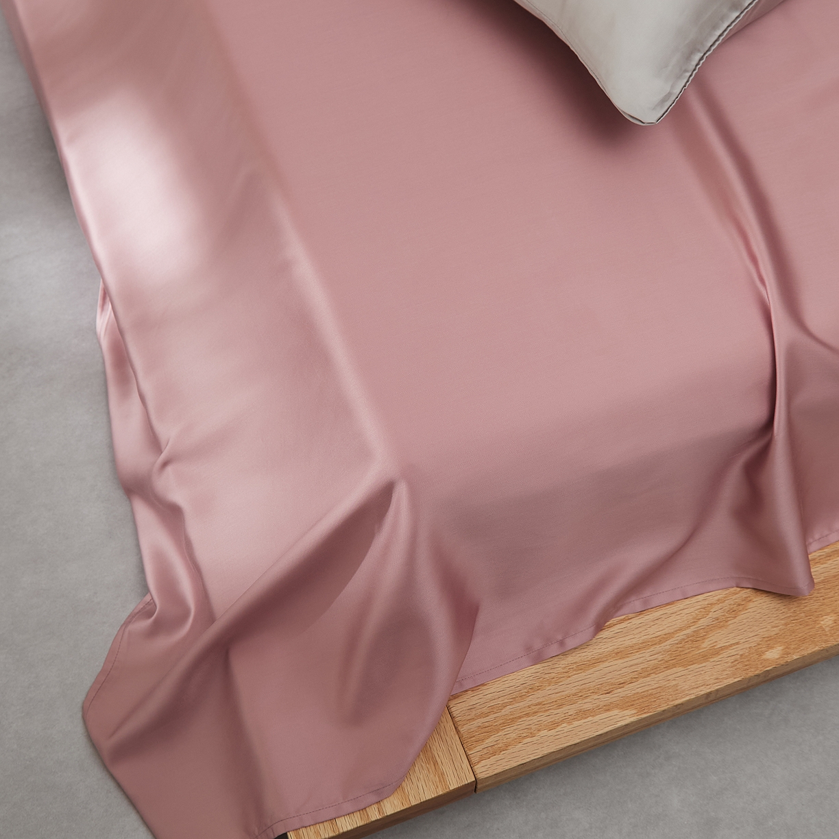 91家纺网 家纺一手货源 找家纺 优彩 2026新款60支兰精天丝单品枕套床单被套床笠系列-单床单 浆果粉