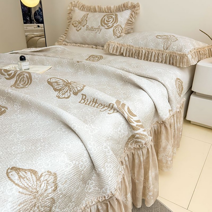 91家纺网 家纺一手货源 找家纺 锦逸家居 2026新款床裙款真PE冰丝凉席 花香丽影-卡其