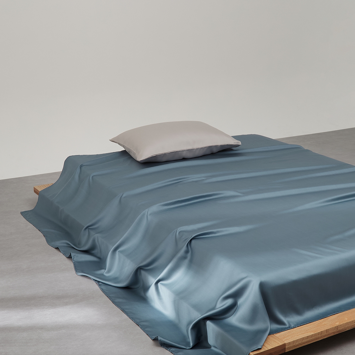 91家纺网 家纺一手货源 找家纺 优彩 2026新款60支兰精天丝单品枕套床单被套床笠系列-单床单 黎明蓝