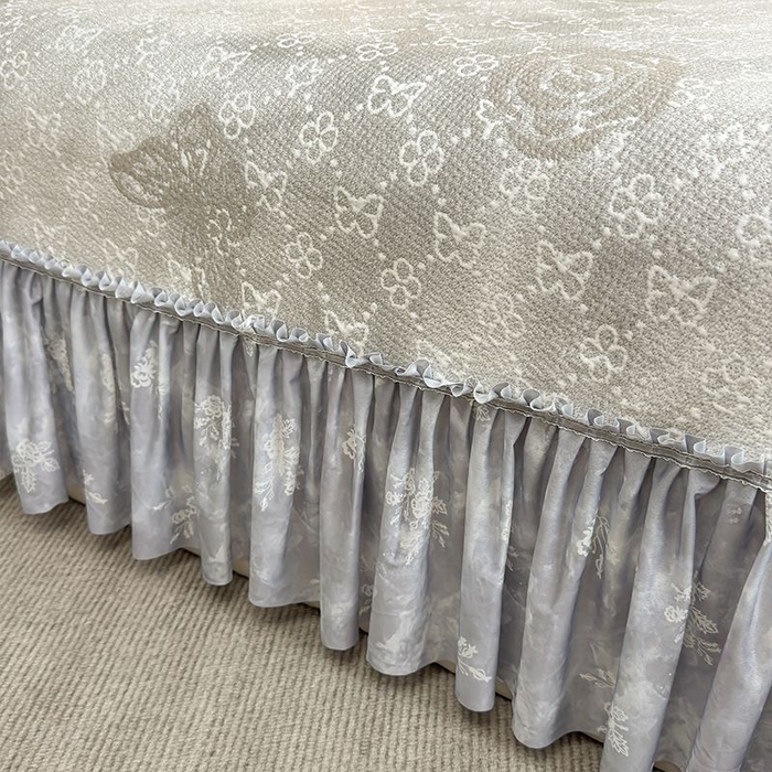 91家纺网 家纺一手货源 找家纺 锦逸家居 2026新款床裙款真PE冰丝凉席 花香丽影-浅灰