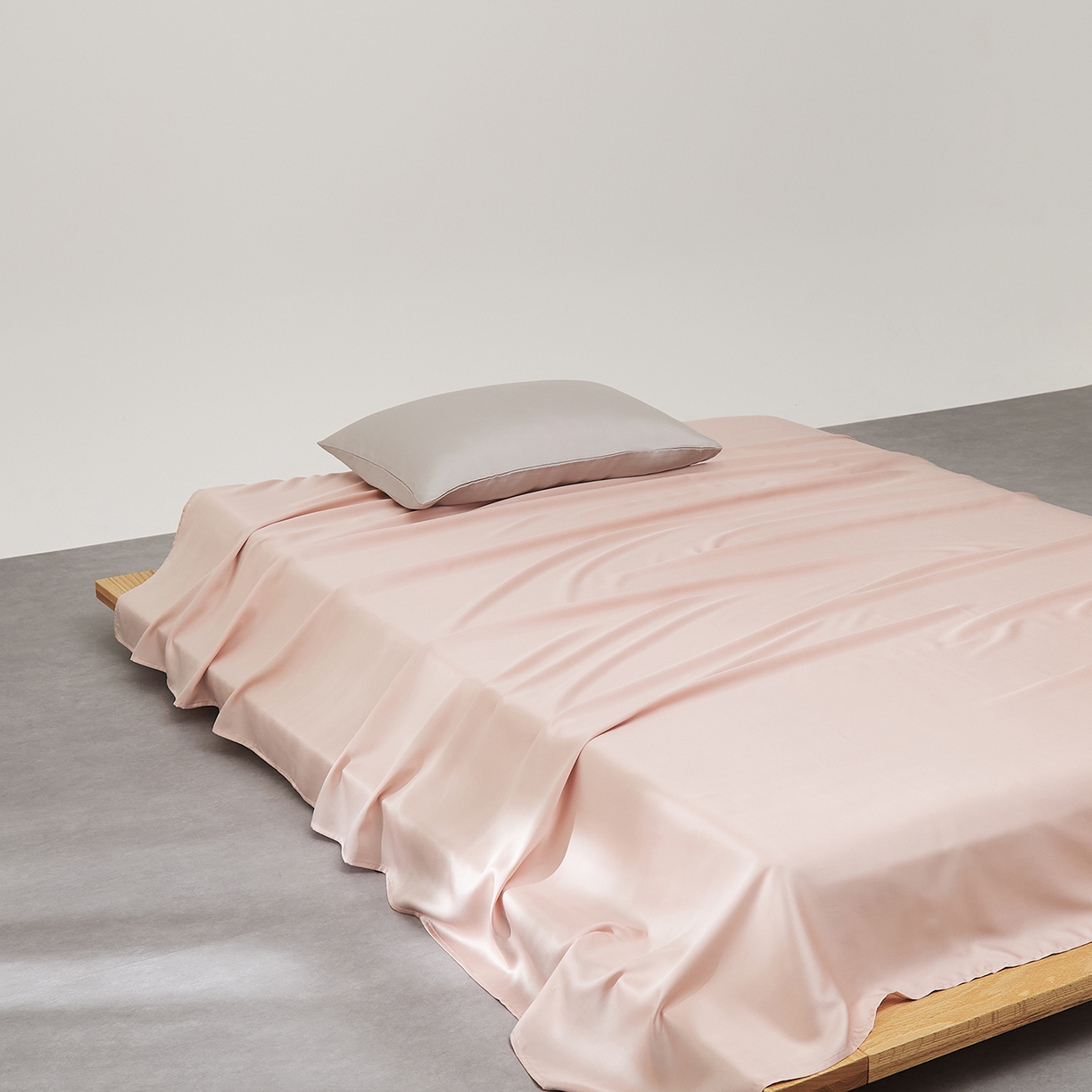 91家纺网 家纺一手货源 找家纺 优彩 2026新款60支兰精天丝单品枕套床单被套床笠系列-单床单 柔雾粉