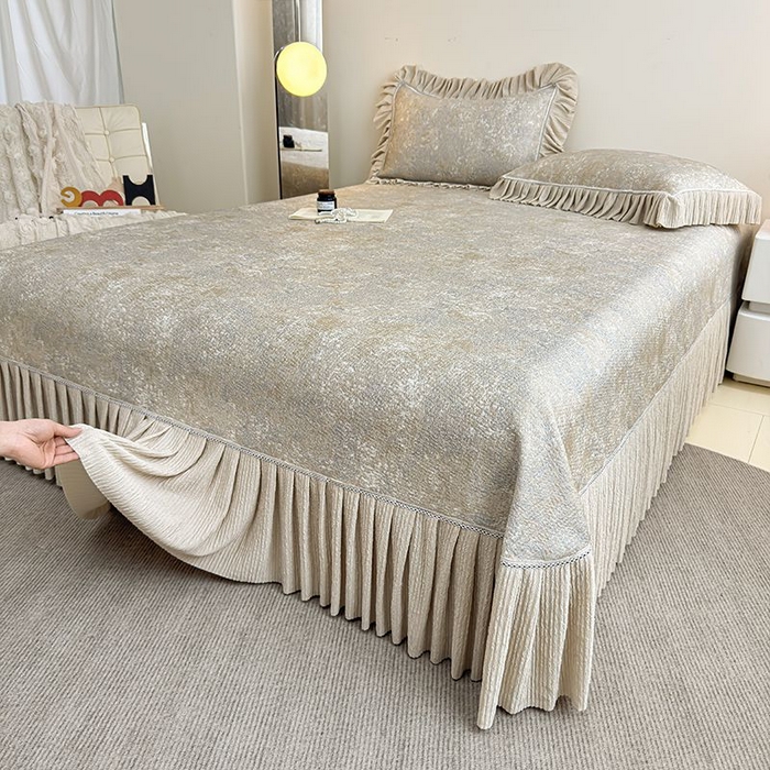 91家纺网 家纺一手货源 找家纺 锦逸家居 2026新款床裙款真PE冰丝凉席 欧陆风情-卡其