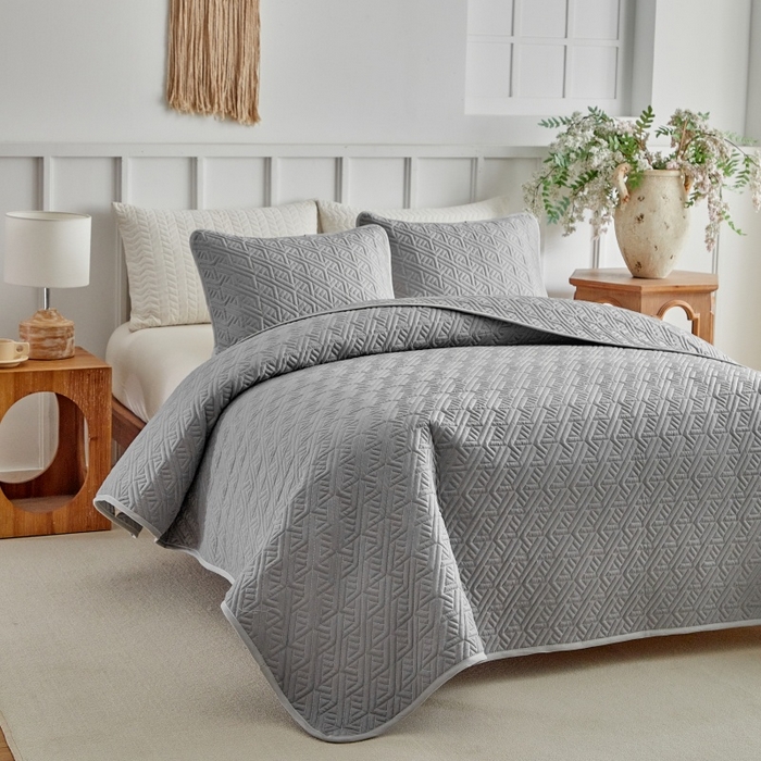 91家纺网 家纺一手货源 找家纺 （总）温宁 2026年素色床盖三件套 国外薄被第一批--迷宫  跨境，外贸，亚马逊，shein，temu