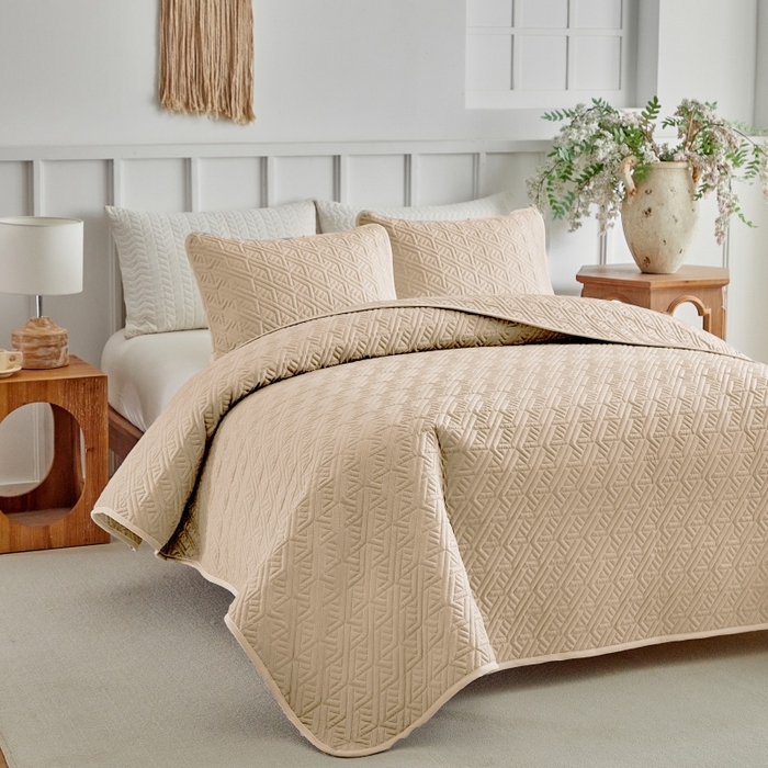 91家纺网 家纺一手货源 找家纺 （总）温宁 2026年素色床盖三件套 国外薄被第一批--迷宫  跨境，外贸，亚马逊，shein，temu