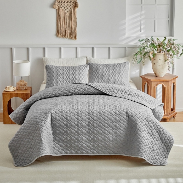 91家纺网 家纺一手货源 找家纺 （总）温宁 2026年素色床盖三件套 国外薄被第一批--棋盘格  跨境，外贸，亚马逊，shein，temu