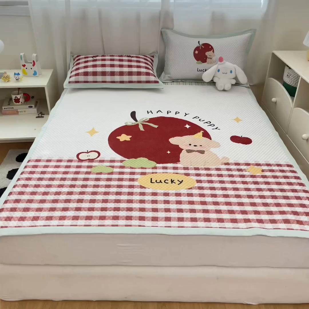 91家纺网 家纺一手货源 找家纺 蓝极人 2026新款大版数码印花豆豆席 苹果狗