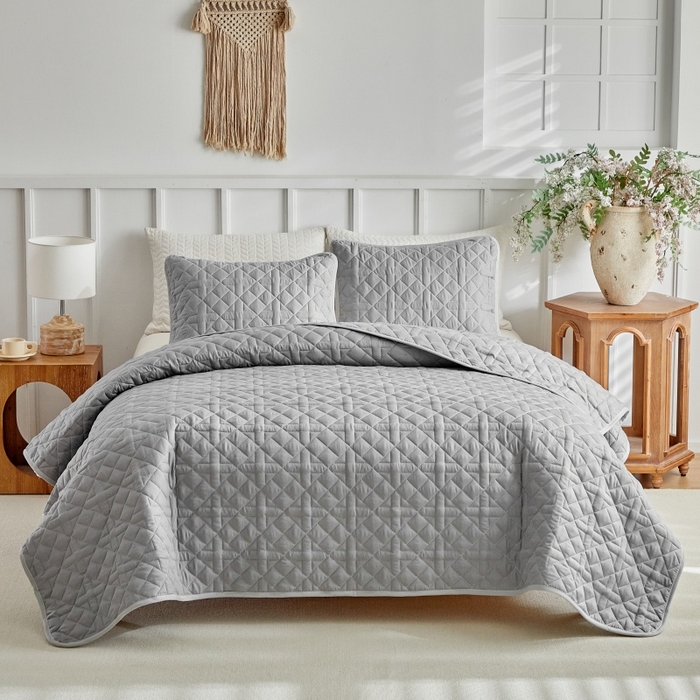 91家纺网 家纺一手货源 找家纺 （总）温宁 2026年素色床盖三件套 国外薄被第一批--十字格  跨境，外贸，亚马逊，shein，temu