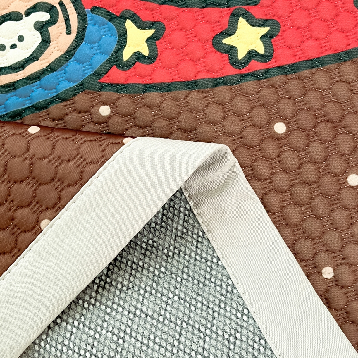 91家纺网 家纺一手货源 找家纺 蓝极人 2026新款大版数码印花豆豆席 甜茶崽