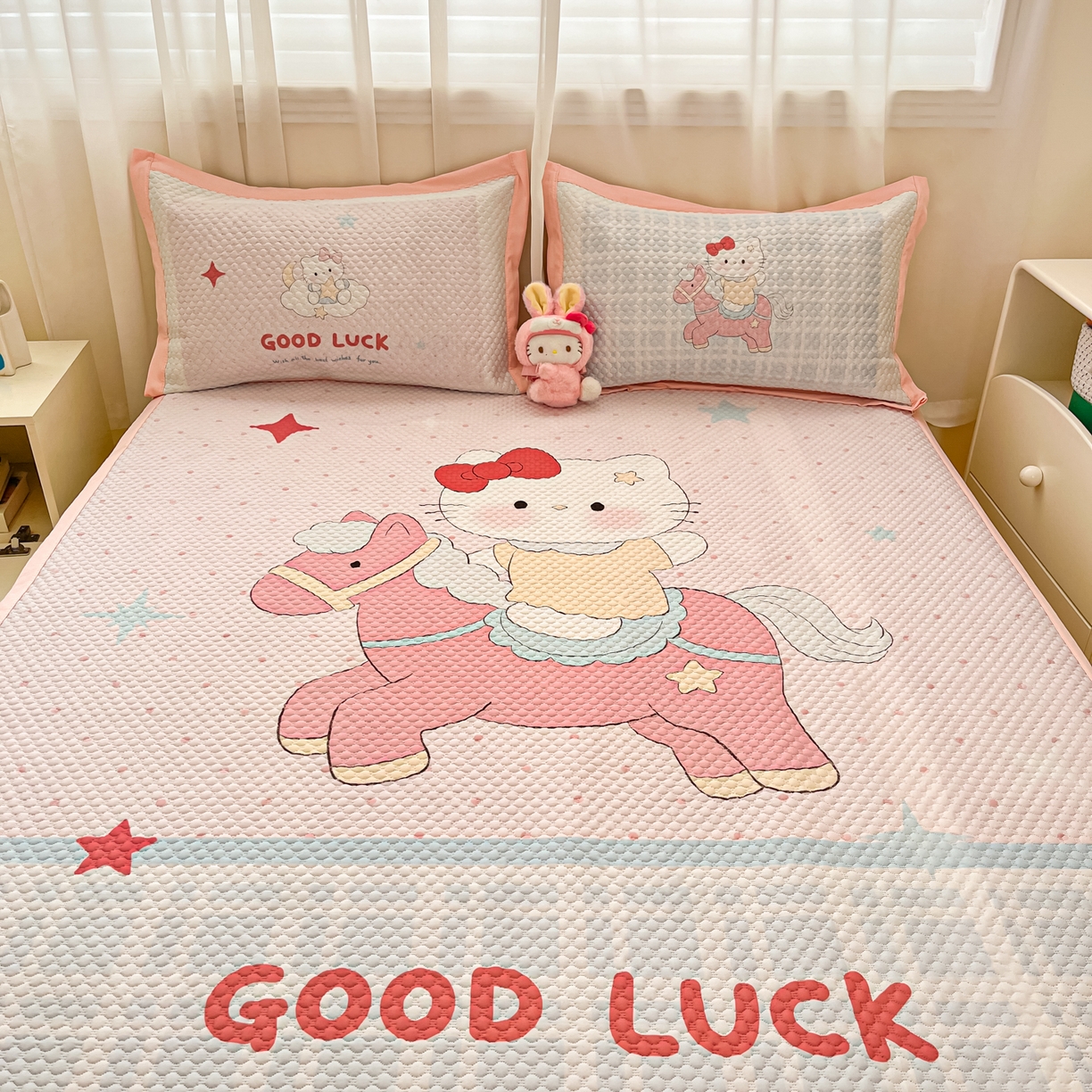 91家纺网 家纺一手货源 找家纺 蓝极人 2026新款大版数码印花豆豆席 星星木马