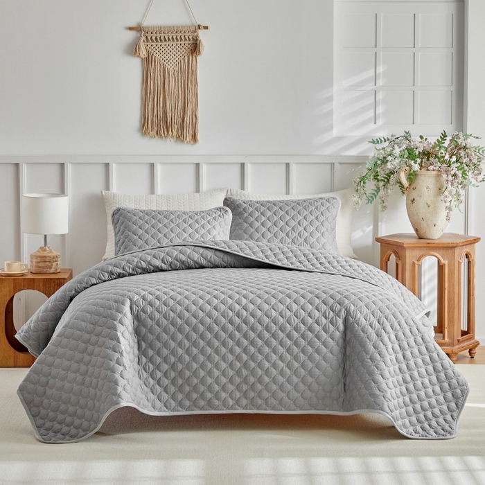 91家纺网 家纺一手货源 找家纺 （总）温宁 2026年素色床盖三件套 国外薄被第一批--雪花  跨境，外贸，亚马逊，shein，temu