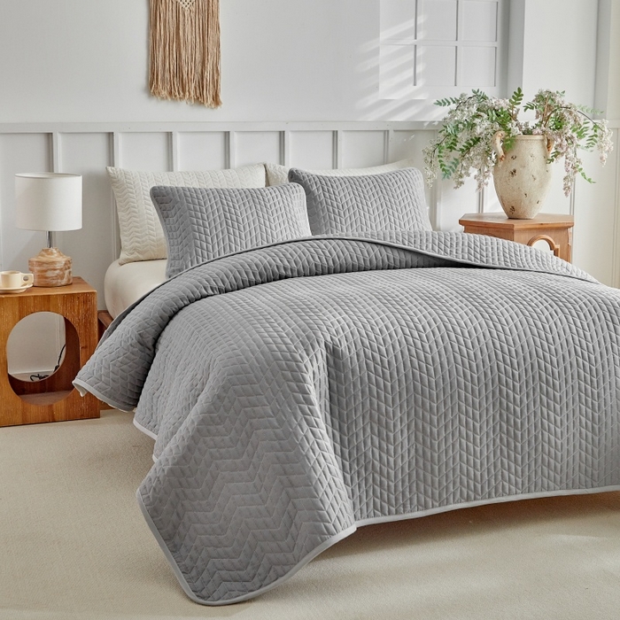 91家纺网 家纺一手货源 找家纺 （总）温宁 2026年素色床盖三件套 国外薄被第一批--鱼骨纹  跨境，外贸，亚马逊，shein，temu