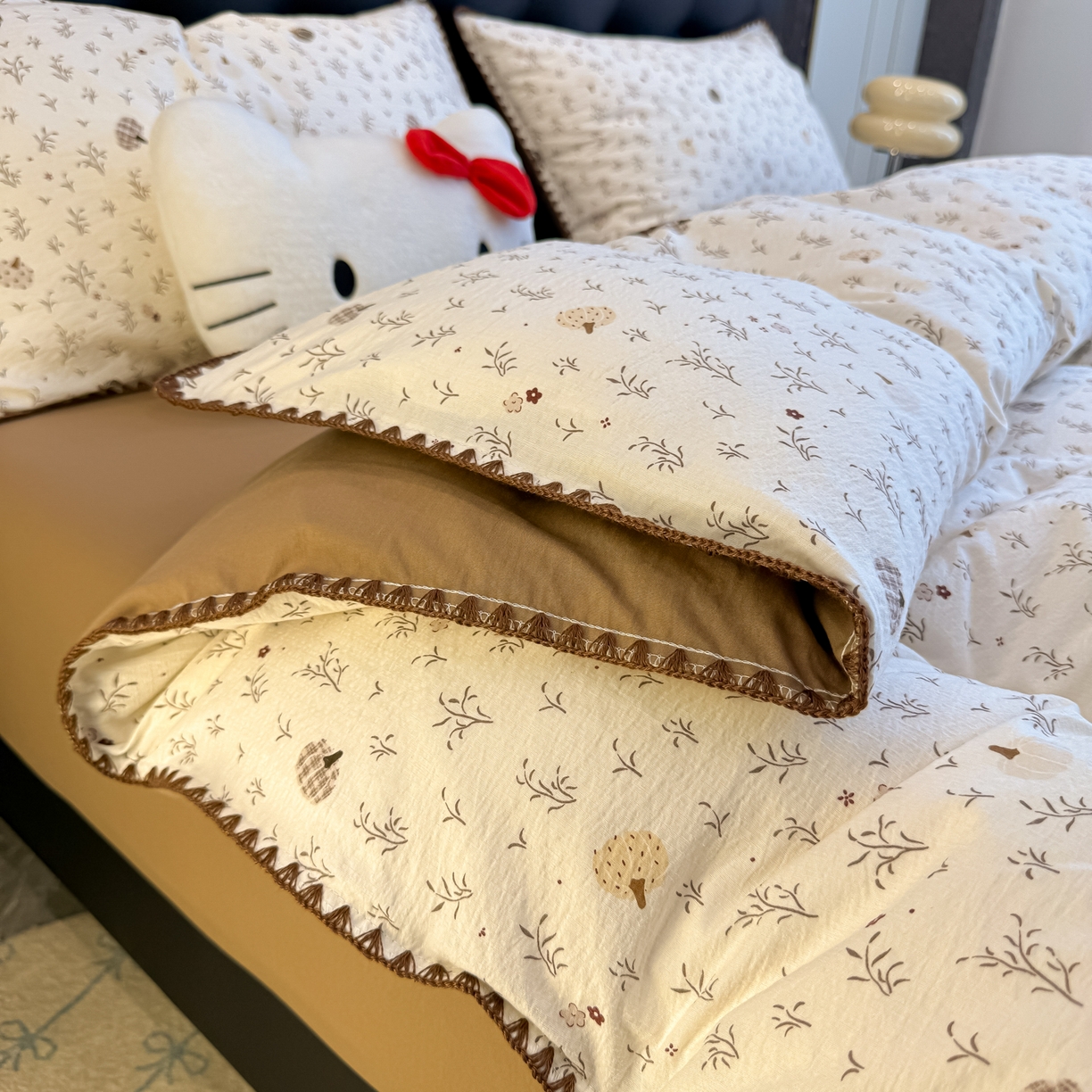 91家纺网 家纺一手货源 找家纺 盼季家纺 2026新款水洗棉印花贝壳绣四件套 贝壳绣-花束