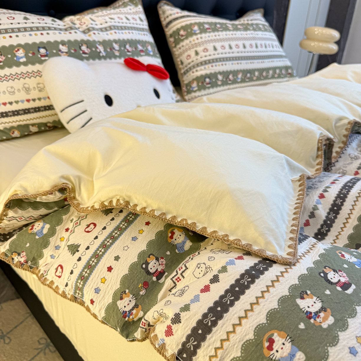 91家纺网 家纺一手货源 找家纺 盼季家纺 2026新款水洗棉印花贝壳绣四件套 贝壳绣-调皮小瞄