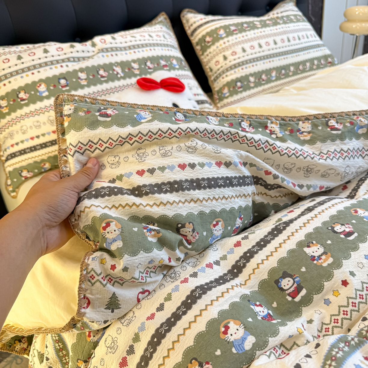 盼季家纺 2026新款水洗棉印花贝壳绣四件套 贝壳绣-调皮小瞄