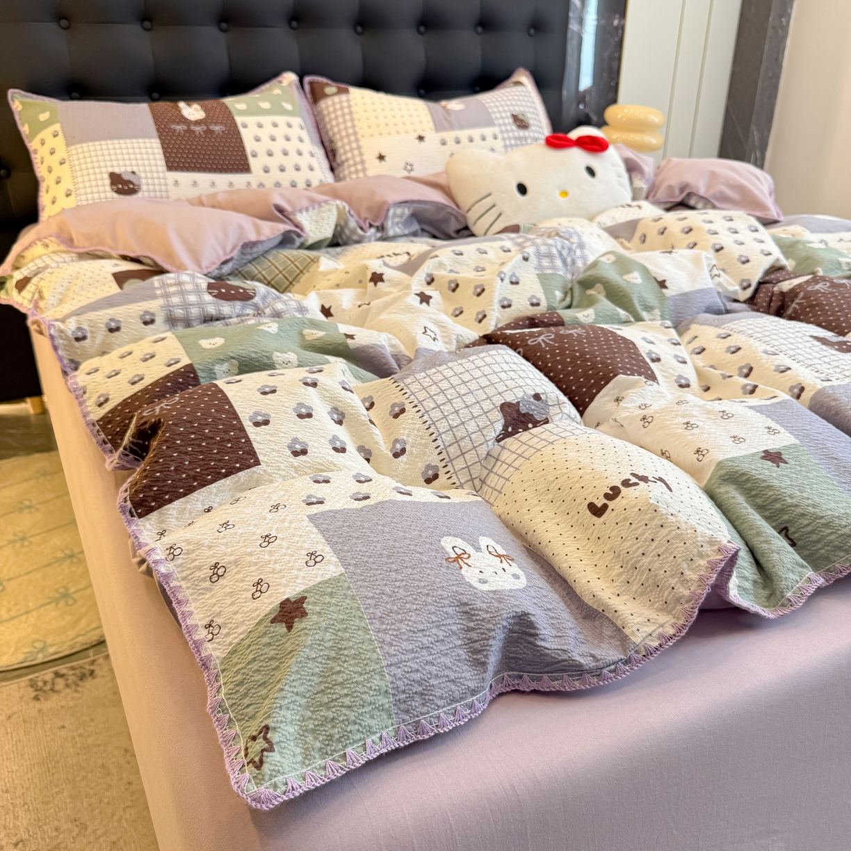 91家纺网 家纺一手货源 找家纺 盼季家纺 2026新款水洗棉印花贝壳绣四件套 贝壳绣-复古猫咪酱